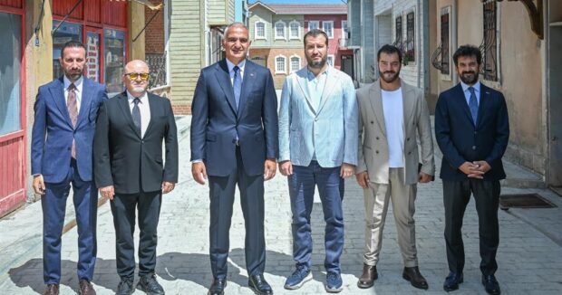 “Türk filmlərini 170 ölkədə 1 milyard insan izləyib” - Mehmet Nuri Ersoy