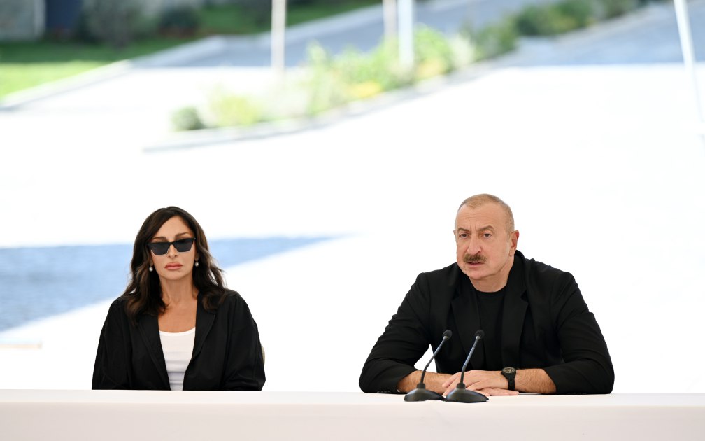 Prezident: “İndi Gəncəyə Kəlbəcərdən 1 saat yarıma gedəcəksiniz” - VİDEO