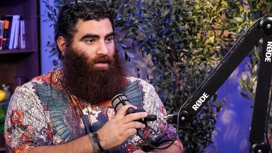 Erməni bloger Moskvada SAXLANILDI Erməni bloger Moskvada SAXLANILDI