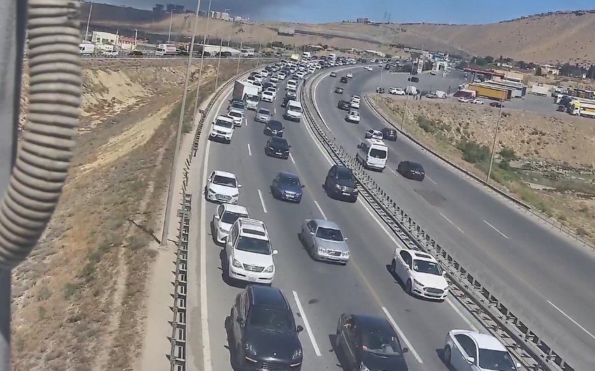 "Sədərək"dəki yanğın Kənar Dairəvi yolda SIXLIQ YARATDI