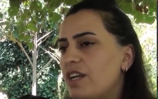 Qaxda xadimə işləyən qadın 37 yaşında tələbə oldu - Video Qaxda xadimə işləyən qadın 37 yaşında tələbə oldu - Video