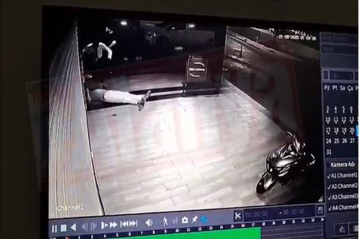 Türkiyədə azərbaycanlı turist vəhşicəsinə DÖYÜLDÜ: Komaya düşdü - ANBAAN VİDEO