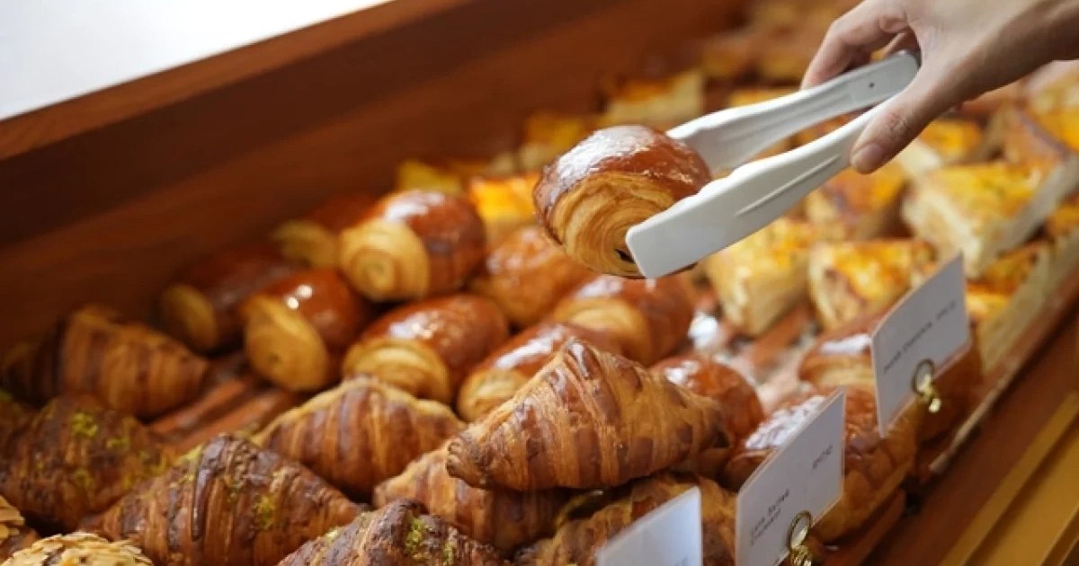 Ən cazibədar ƏTİR: Bulka və digər qənnadı məmulatlarına olan istəyi necə cilovlamaq olar Ən cazibədar ƏTİR: Bulka və digər qənnadı məmulatlarına olan istəyi necə cilovlamaq olar