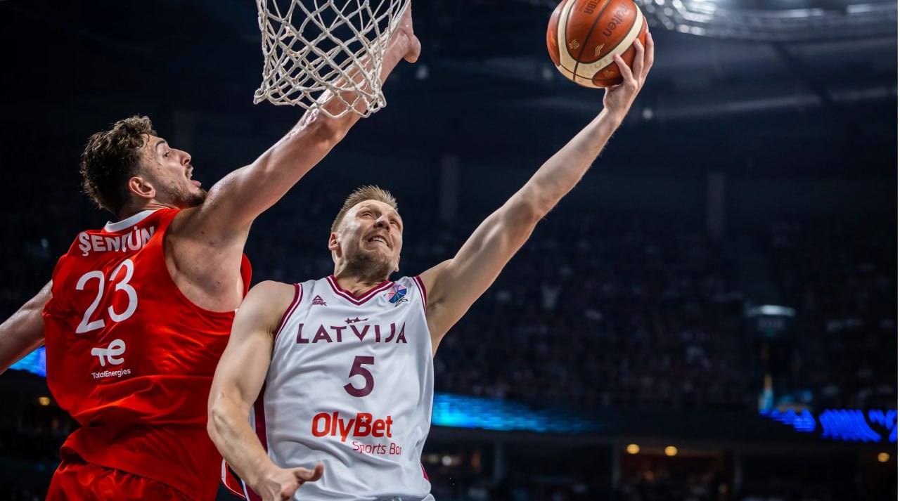 Türkiyə millisi Avropa çempionatına qələbə ilə BAŞLADI Türkiyə millisi Avropa çempionatına qələbə ilə BAŞLADI