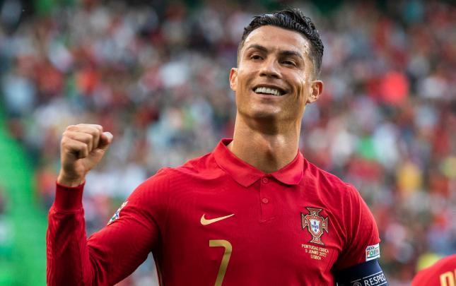 40 yaşlı Ronaldo Portuqaliya millisinə ÇAĞIRILDI 40 yaşlı Ronaldo Portuqaliya millisinə ÇAĞIRILDI