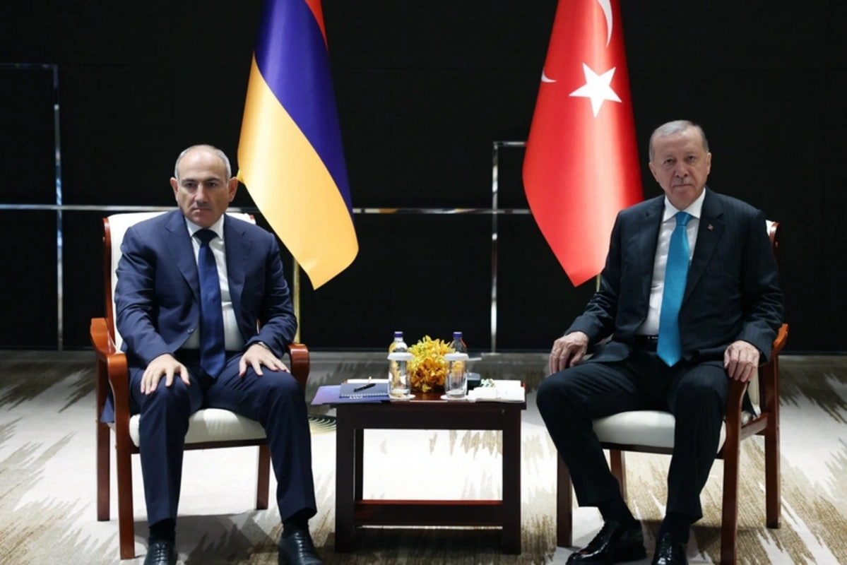 Ərdoğanla Paşinyan nələri MÜZAKİRƏ ETDİLƏR?
