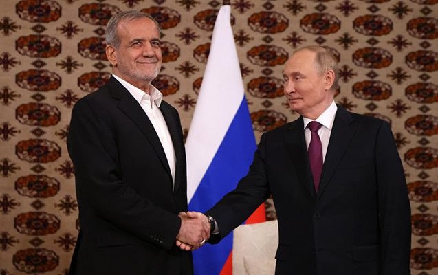 Putin Çində Pezeşkianla GÖRÜŞDÜ Putin Çində Pezeşkianla GÖRÜŞDÜ