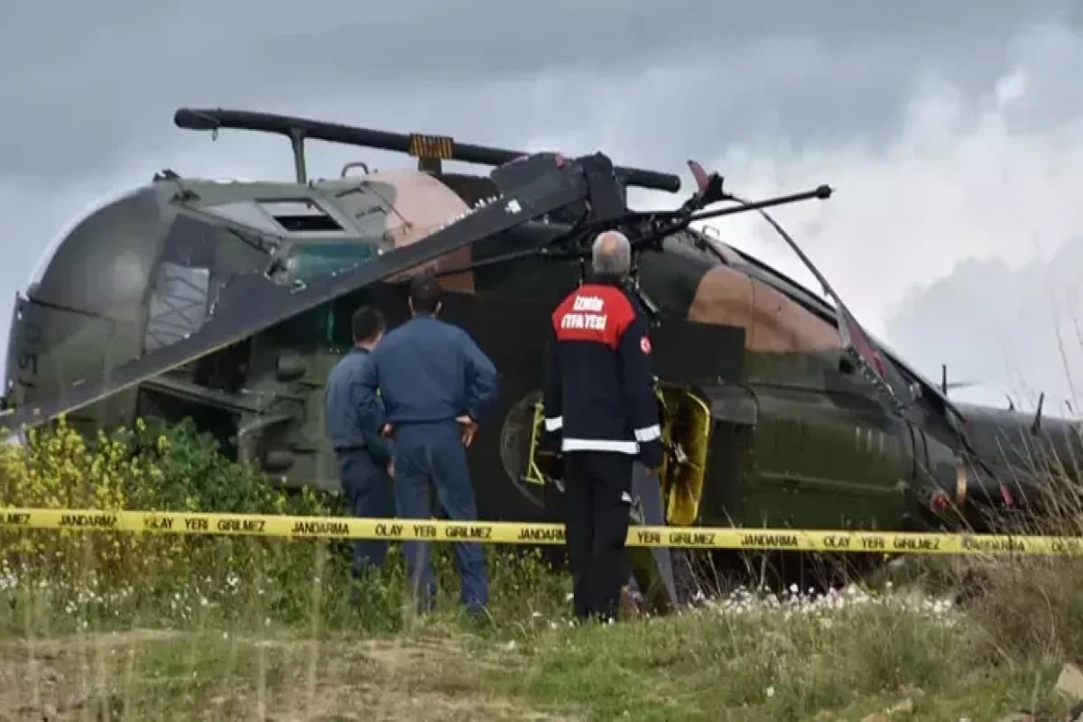 Türkiyədə helikopter qəzaya uğradı - Pilot HƏLAK OLDU - VİDEO Türkiyədə helikopter qəzaya uğradı - Pilot HƏLAK OLDU - VİDEO