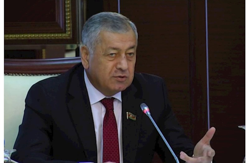 Vahid Əhmədov: “Problemlər çoxalıb, elə etmək lazımdır ki, AYNA-lıq heç nə olmasın”
