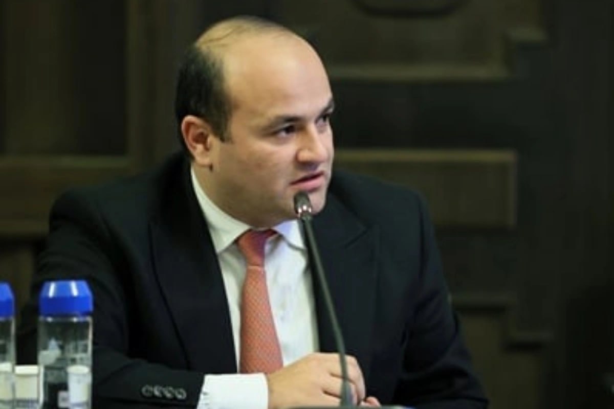 Ermənistanın ABŞ-dakı yeni səfirinin qardaşı TUTULDU Ermənistanın ABŞ-dakı yeni səfirinin qardaşı TUTULDU