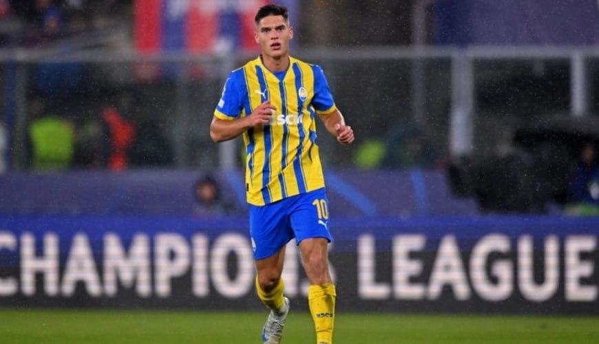 Rusiya Kiyevdə Ukrayna millisinin futbolçusunun evinə zərbə endirdi - VİDEO Rusiya Kiyevdə Ukrayna millisinin futbolçusunun evinə zərbə endirdi - VİDEO