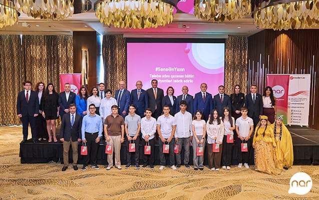 “Nar” ilin ən uğurlu abituriyentlərini mükafatlandırdı - FOTO