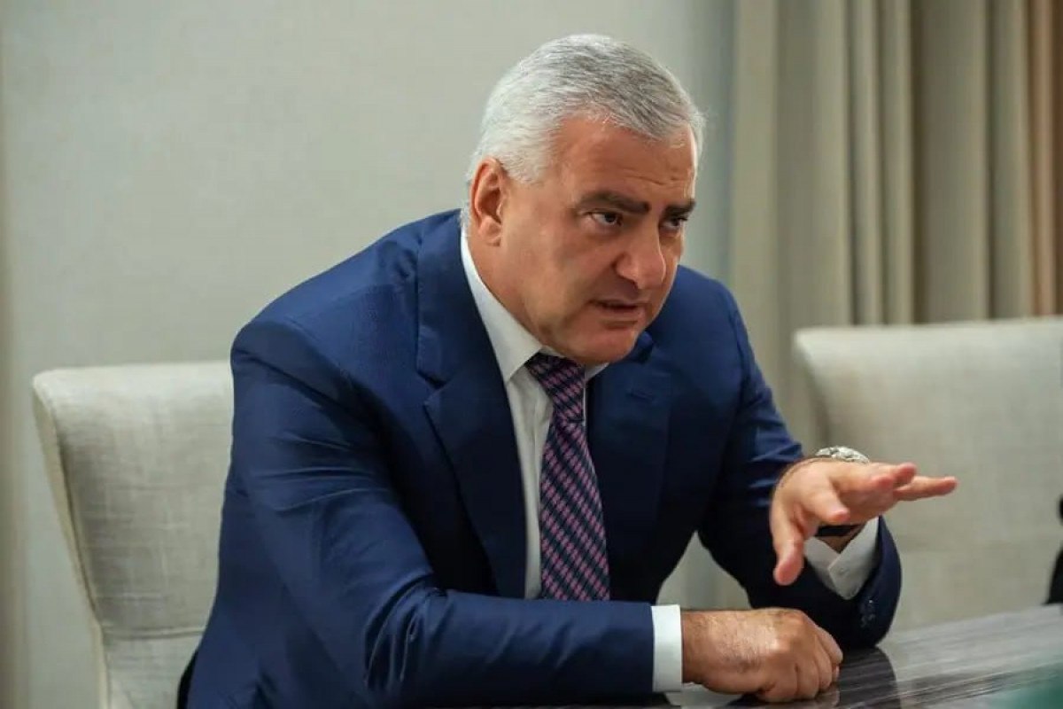 Məhkəmə Karapetyanı həbsdə SAXLADI Məhkəmə Karapetyanı həbsdə SAXLADI