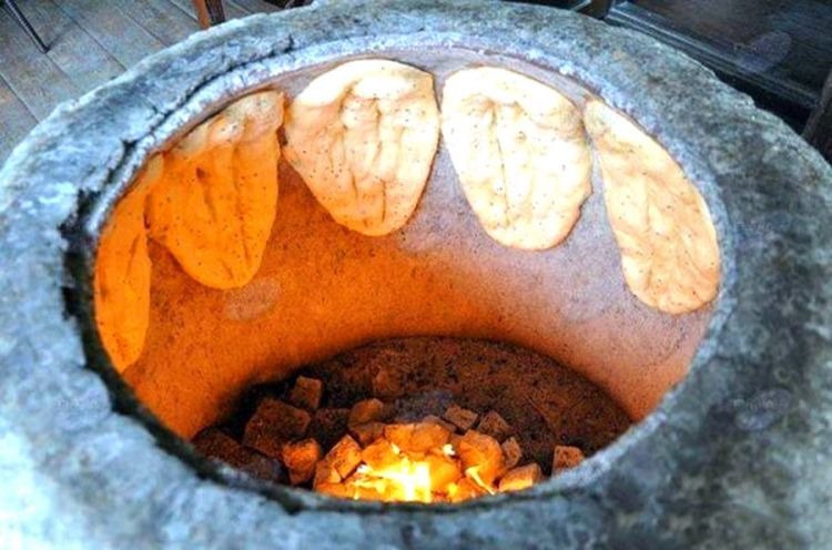 Lerikdə 38 yaşlı qadın təndir qalayarkən XƏSARƏT ALDI