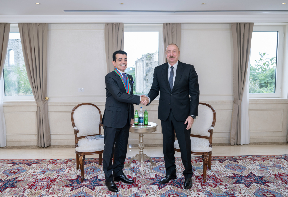 Prezident ICESCO-nun Baş direktorunu "Dostluq" ordeni ilə TƏLTİF ETDİ - FOTO Prezident ICESCO-nun Baş direktorunu "Dostluq" ordeni ilə TƏLTİF ETDİ - FOTO