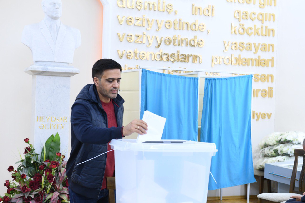 Dövlət Komitəsi yanında İctimai Şuraya seçkilər keçirilib – FOTO
