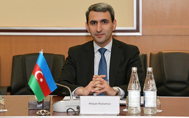 Rövşən Rüstəmovdan kütləvi İXTİSAR: Çox sayda insan işdən KƏNARLAŞDIRILIB