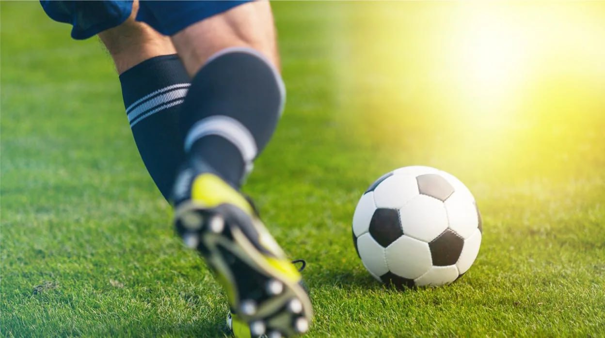 Daha bir əfsanə futbolla vidalaşır Daha bir əfsanə futbolla vidalaşır