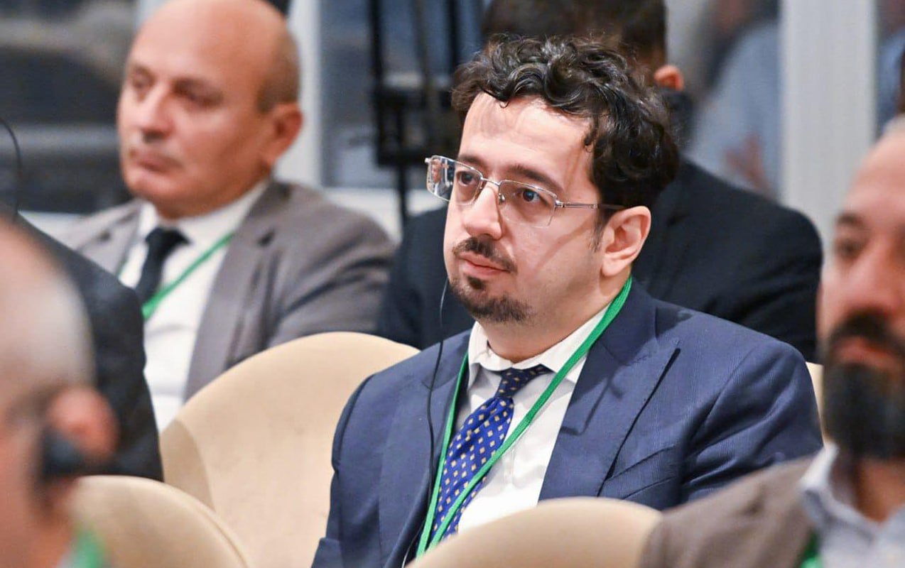 Murad Muradov İrəvana gedib