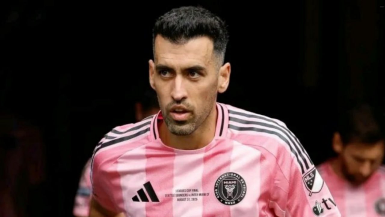 Məşhur futbolçu karyerasını BAŞA VURUR Məşhur futbolçu karyerasını BAŞA VURUR