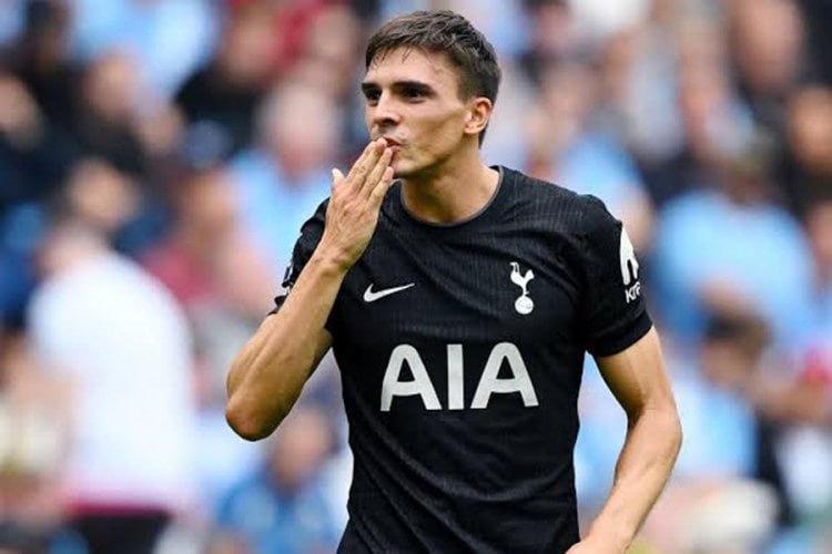 “Tottenhem” bu futbolçu ilə bağlı QƏRAR VERDİ “Tottenhem” bu futbolçu ilə bağlı QƏRAR VERDİ