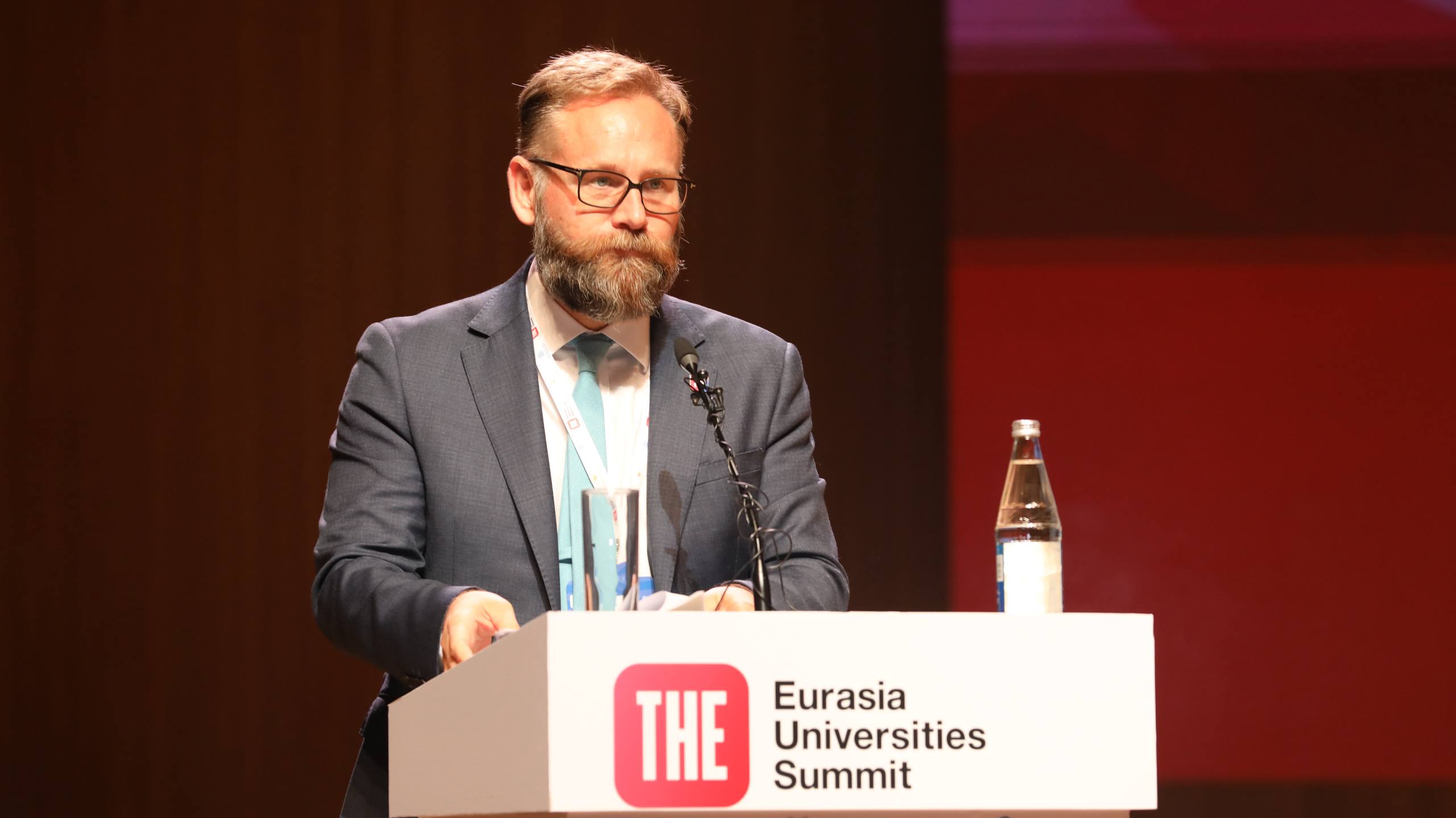 “Mərkəzi Asiya və Qafqazdan 17 universitet dünyanın aparıcı tədqiqat universitetləri sırasında olacaq” – Fil Beyti