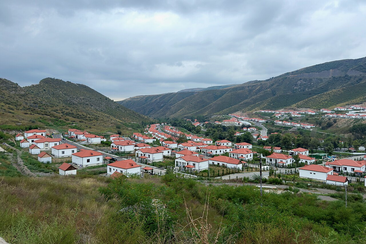Zabuxda məskunlaşmış sakinlərin NƏZƏRİNƏ!