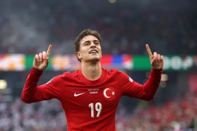 “Arsenal” türkiyəli futbolçu üçün danışıqlara BAŞLADI
