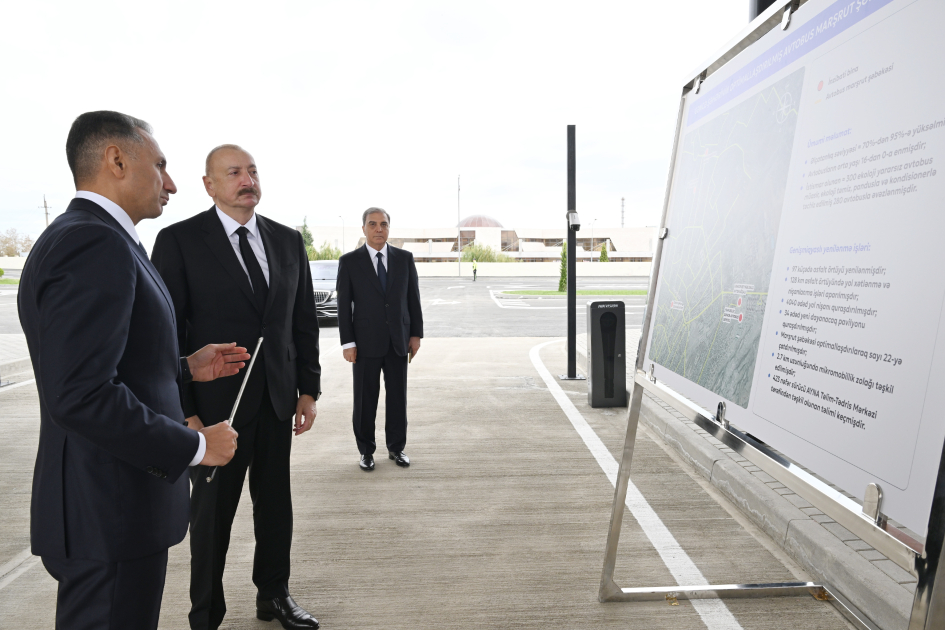 Prezident İlham Əliyev “BakuBus” MMC-nin Gəncə Avtoparkının açılışında – FOTO