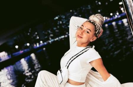 4 yaşlı qızını tək qoyan qadın yenidən yoxa çıxdı - FOTO