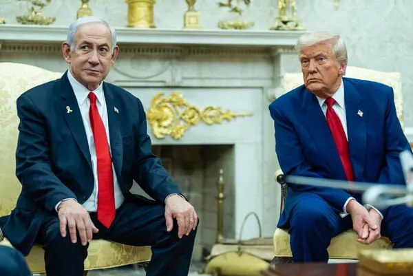 Tramp Netanyahunu Ağ Evdə QARŞILADI - VİDEO
