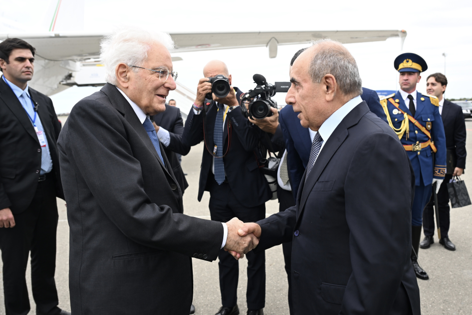 İtaliya Prezidenti Azərbaycana GƏLDİ - FOTO
