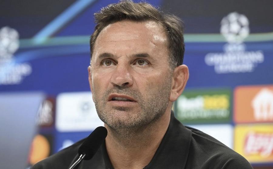 “Məşqçi kimi inkişaf etmir” - Okan Burukdan SƏRT SÖZLƏR