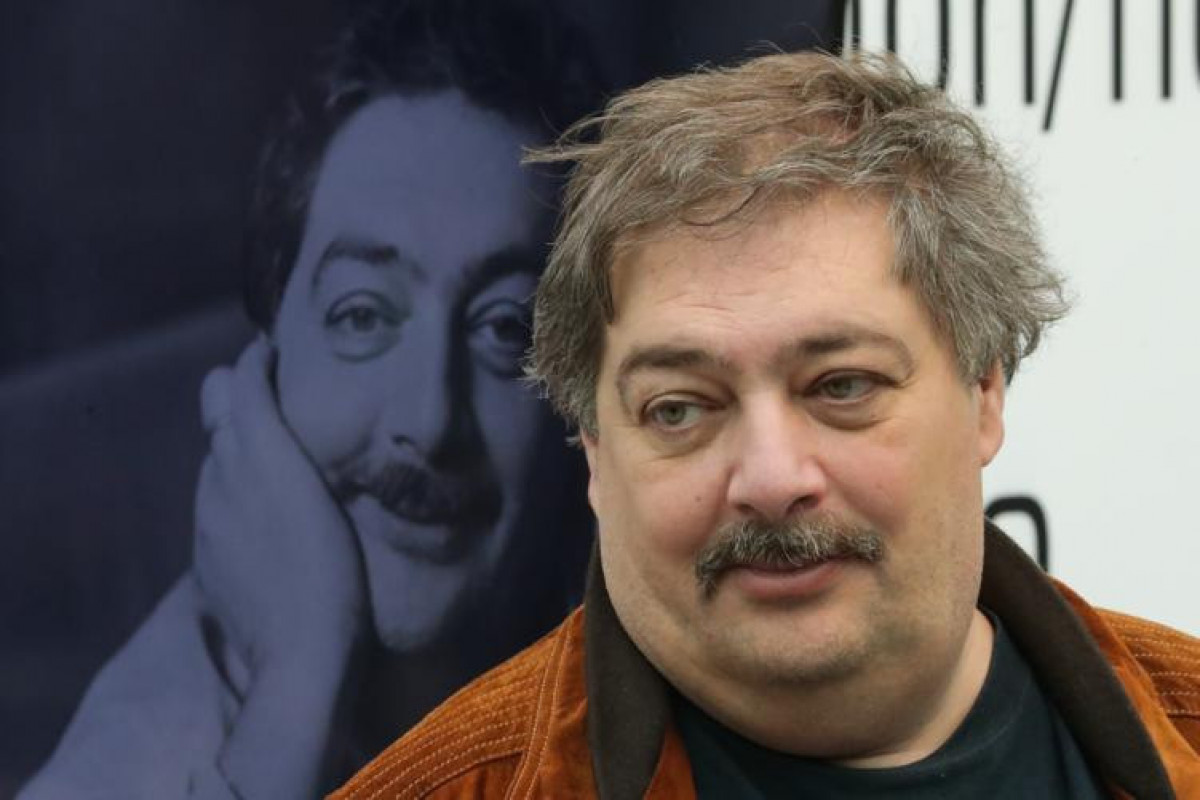Rusiyalı yazıçıya 7 il həbs cəzası verildi