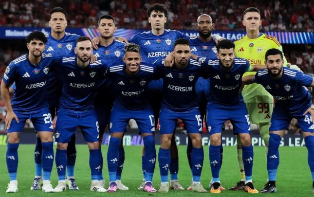Oyun BAŞLADI: "Qarabağ" "Kopenhagen"ə qarşı - VİDEO Oyun BAŞLADI: "Qarabağ" "Kopenhagen"ə qarşı - VİDEO