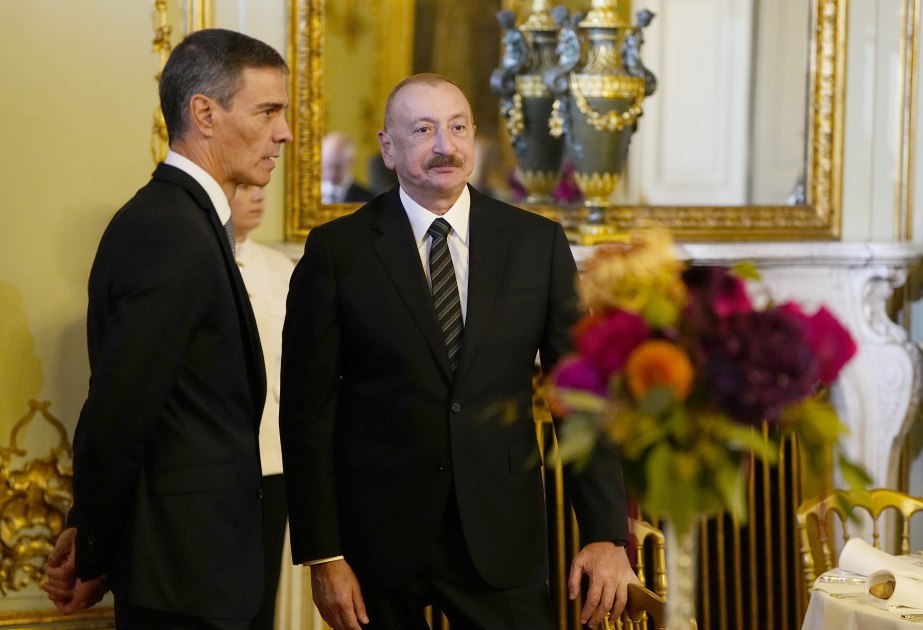 İlham Əliyev Kopenhagendə ziyafətdə İŞTİRAK ETDİ - FOTO