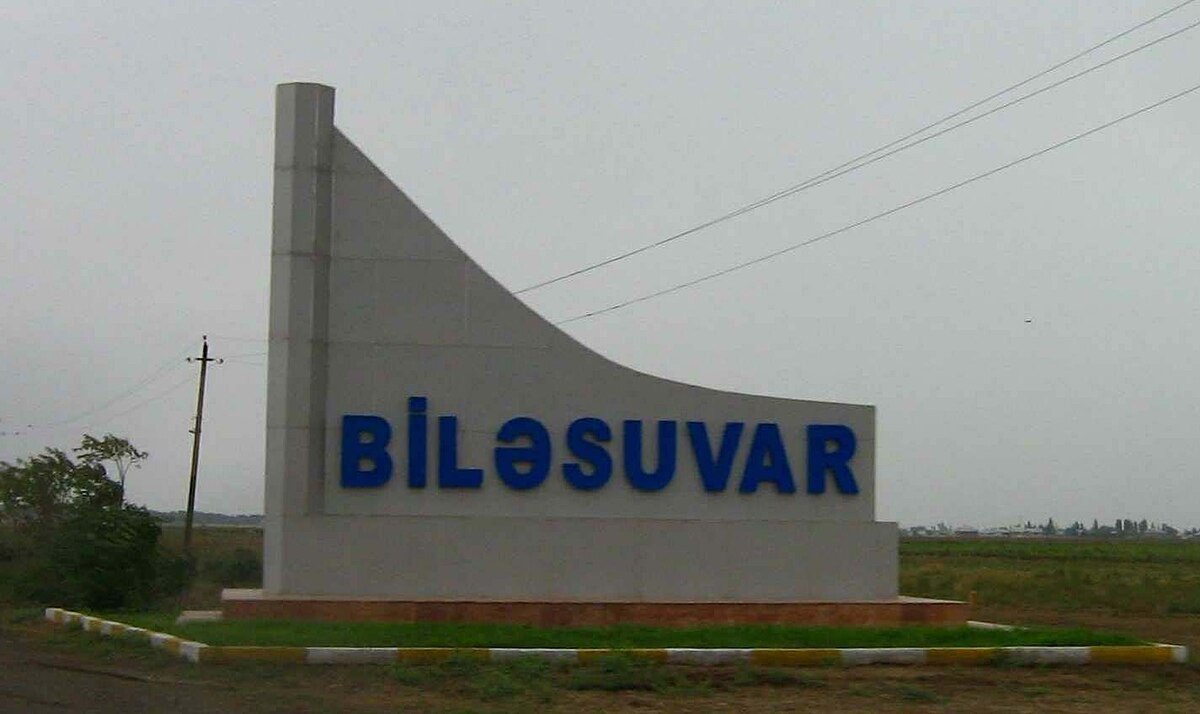 Biləsuvarda evdə 48 yaşlı kişinin meyiti tapıldı