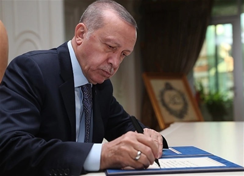 Ərdoğan İran vətəndaşları və təşkilatlarının aktivlərini dondurdu – SƏRƏNCAM