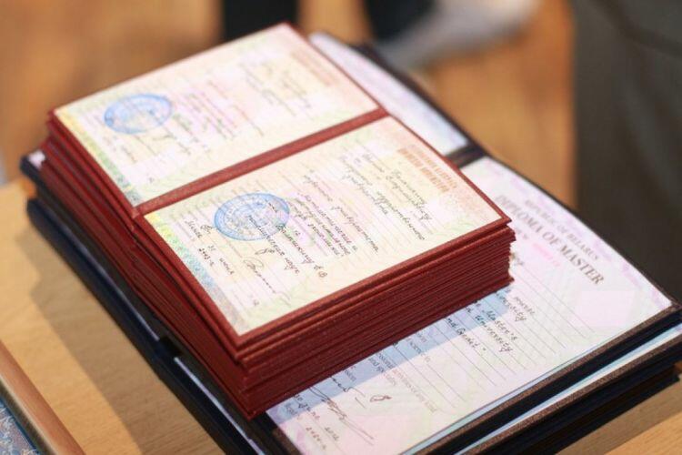 Bu universitetlərin diplomları Azərbaycanda tanınmır – SİYAHI