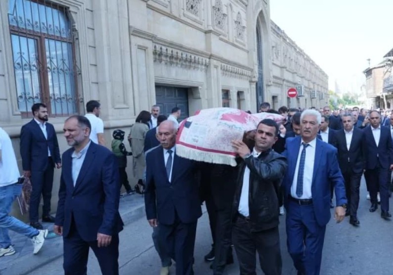 Oqtay Şirəliyev DƏFN olundu