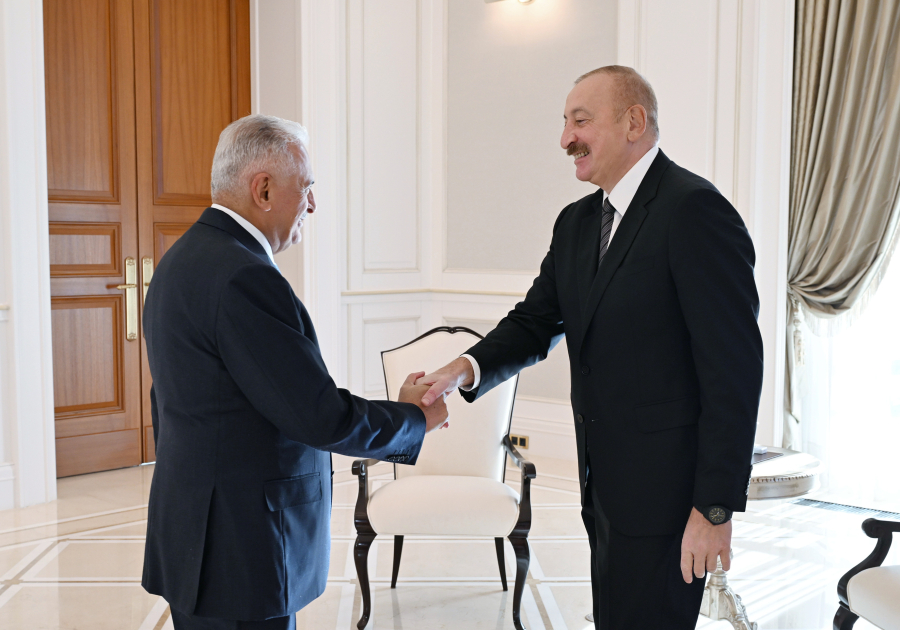 İlham Əliyev Qəbələdə Binəli Yıldırımı qəbul etdi – FOTO