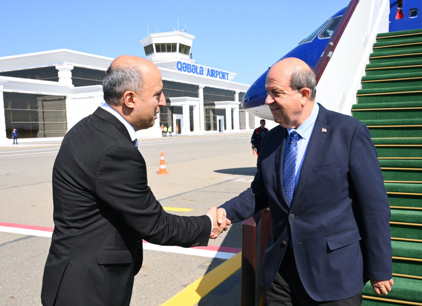 Ersin Tatar Azərbaycana gəldi - FOTO