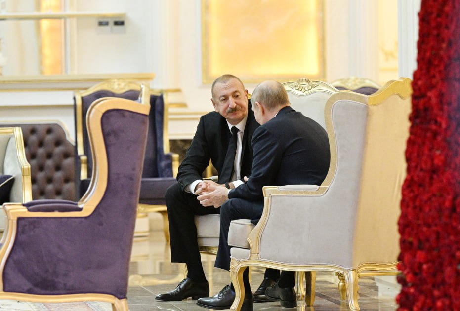 Putin söz verdi: “Təyyarə qəzasına görə cavabdeh şəxslər CƏZALANDIRILACAQ" Putin söz verdi: “Təyyarə qəzasına görə cavabdeh şəxslər CƏZALANDIRILACAQ"
