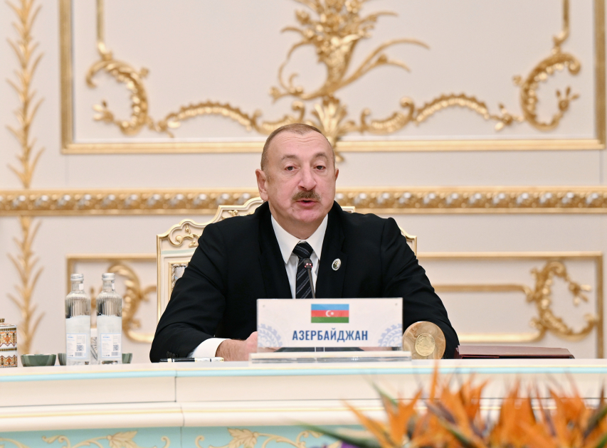 Prezident: “Azərbaycanla Tacikistan arasında münasibətlər ardıcıl şəkildə inkişaf edir” Prezident: “Azərbaycanla Tacikistan arasında münasibətlər ardıcıl şəkildə inkişaf edir”