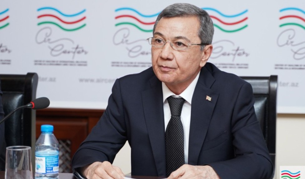 Türkmənistan səfiri: “Füzulidə tikiləcək məscid Türk dünyasının həmrəyliyinin simvoludur” Türkmənistan səfiri: “Füzulidə tikiləcək məscid Türk dünyasının həmrəyliyinin simvoludur”