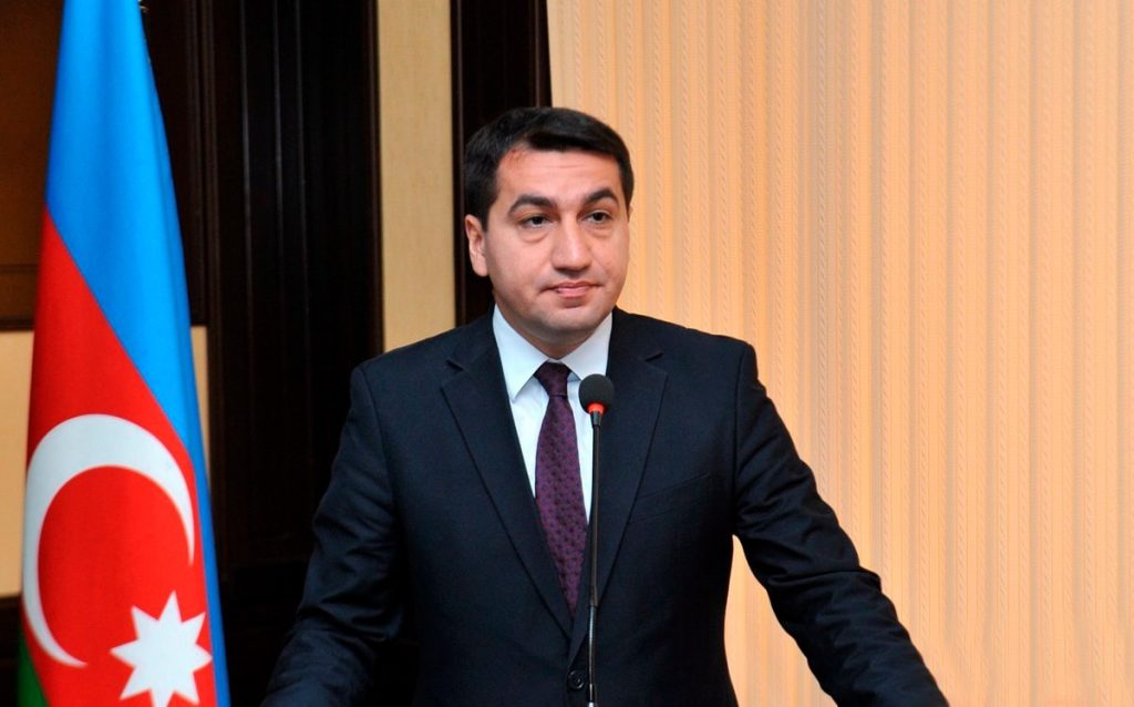 Hikmət Hacıyev: “Prezidentin 10 günə üç sammitdə iştirakı Azərbaycanın çoxregional siyasətinin təzahürüdür” Hikmət Hacıyev: “Prezidentin 10 günə üç sammitdə iştirakı Azərbaycanın çoxregional siyasətinin təzahürüdür”