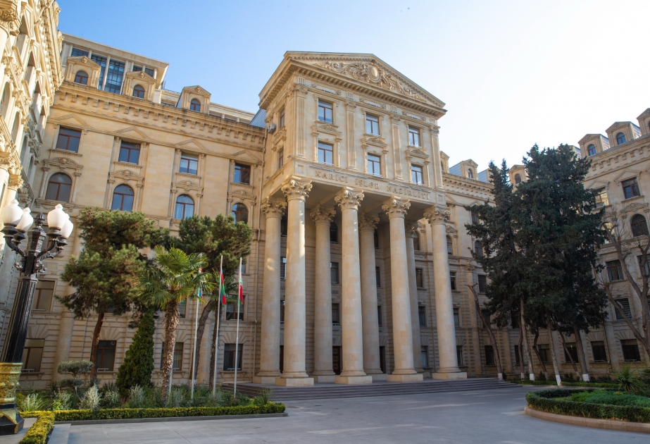 Rəsmi Bakı Qətərə başsağlığı verdi