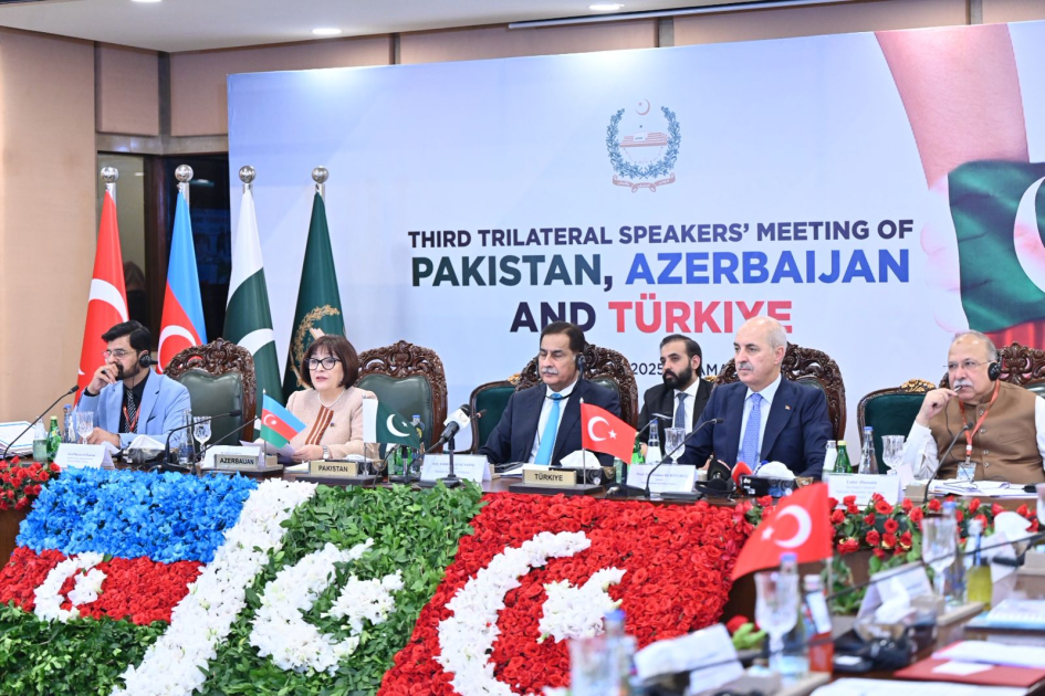 Azərbaycan-Pakistan-Türkiyə Parlament sədrləri arasında ÜÇTƏRƏFLİ GÖRÜŞ – FOTO
