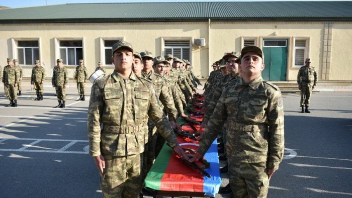 Hərbi xidmət haqqında qanuna dəyişiklik edilir Hərbi xidmət haqqında qanuna dəyişiklik edilir
