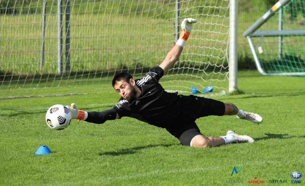 Şahruddin ən yaxşı qapıçılar SİYAHISINDA Şahruddin ən yaxşı qapıçılar SİYAHISINDA